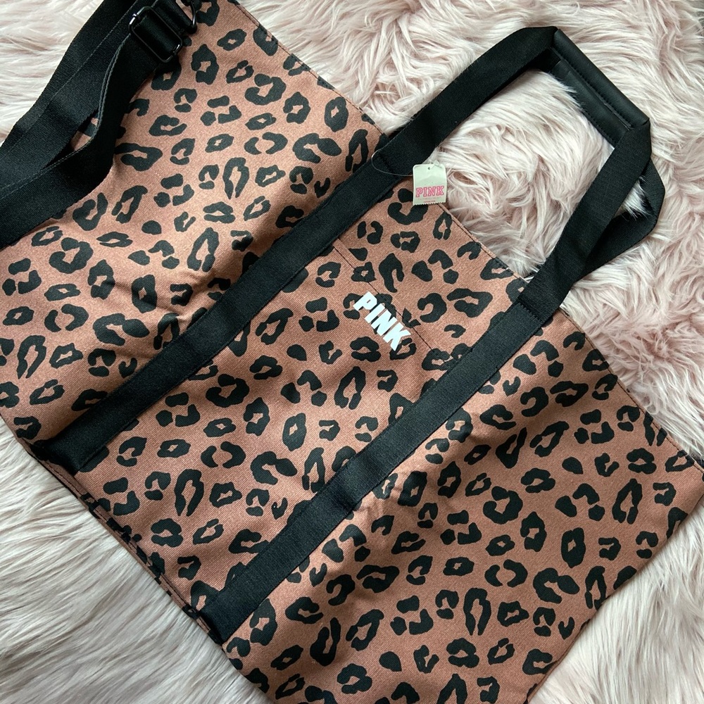 Pink VS weekender canvas tote - Picture 4 of 7